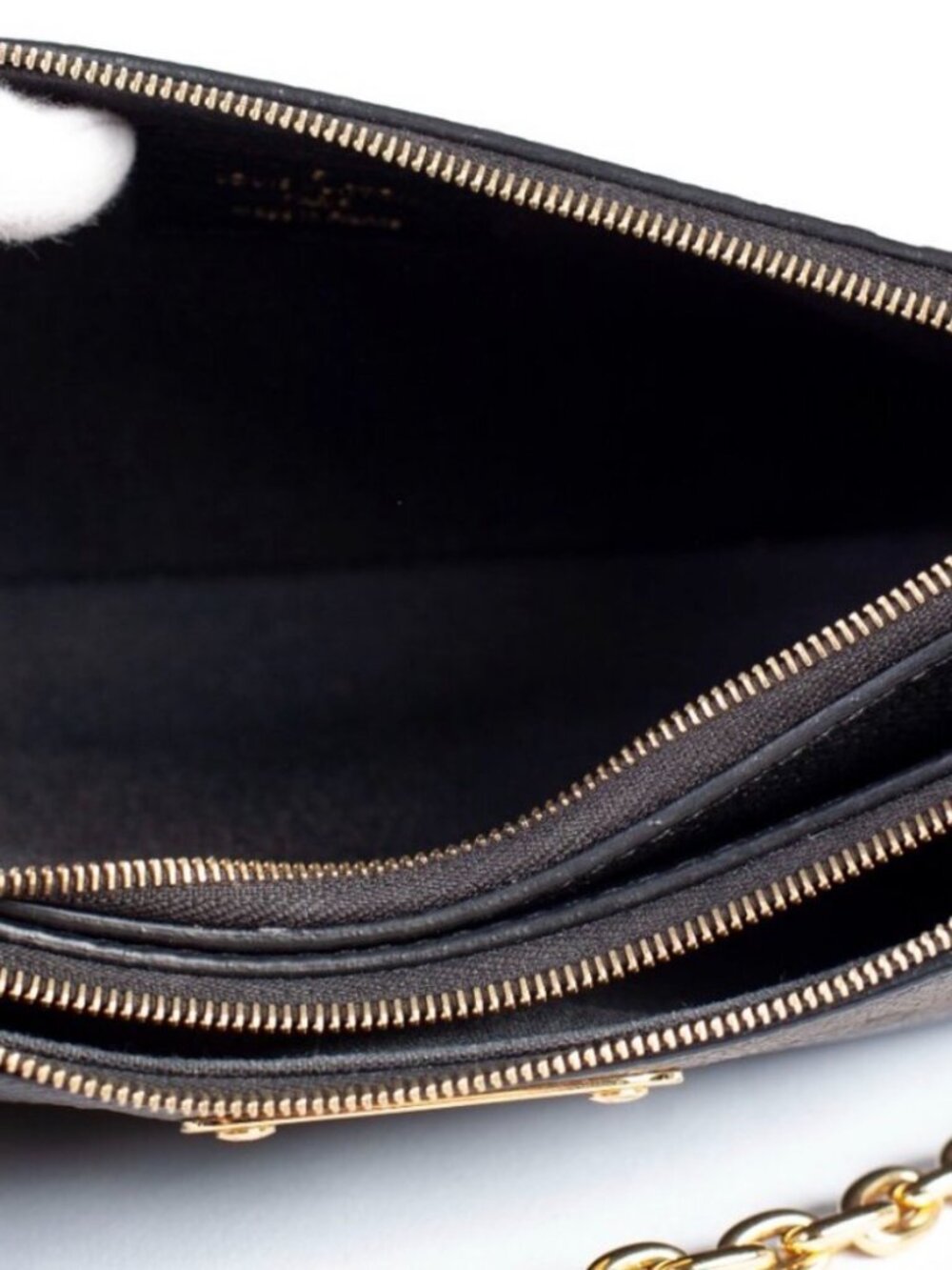 Authentic Louis Vuitton Black Monogram Empreinte Leather Liv Pochette - Picture 4 of 8